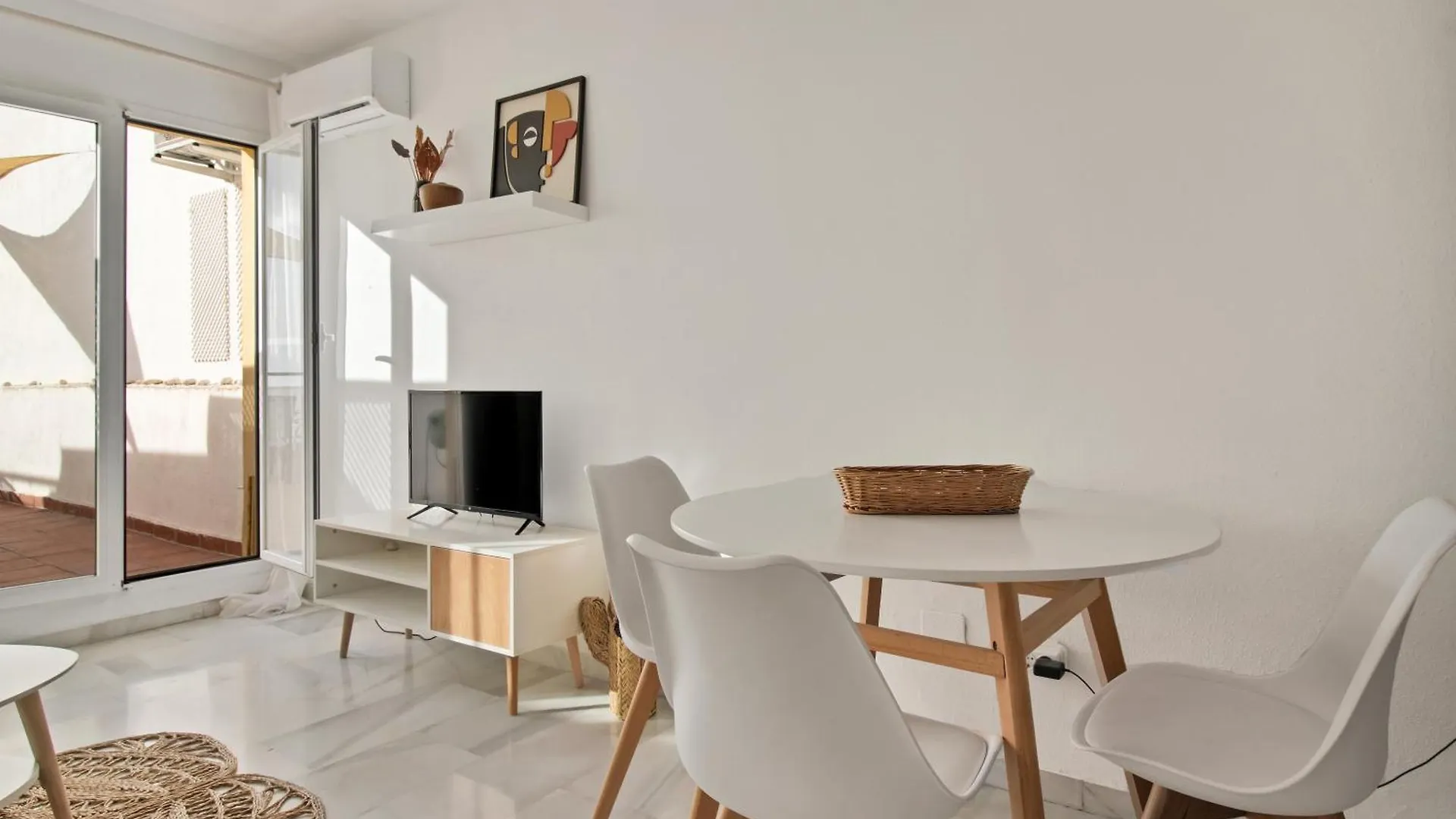 Apartamento Duplex Estilo Boho Con Increible Terraza Y Vistas Al Mar En Estepona - Las Abejeras 609 0*,  España